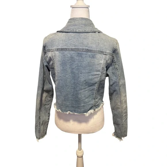 KanCan Women's Frayed Hem Cropped Jean Jacket Size Medium - Picture 2 of 7